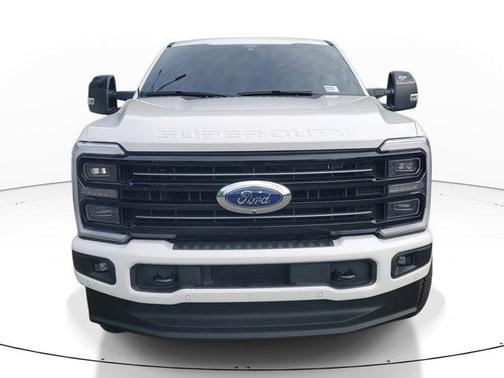2025 Ford F-250 Platinum