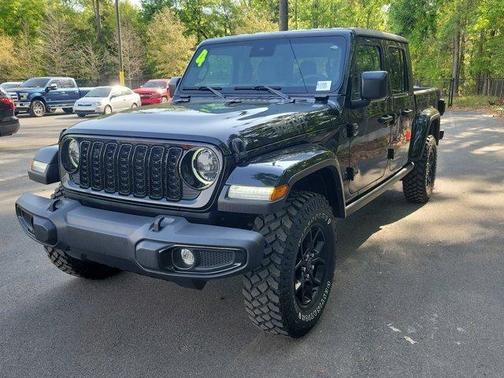 2024 Jeep Gladiator Sport