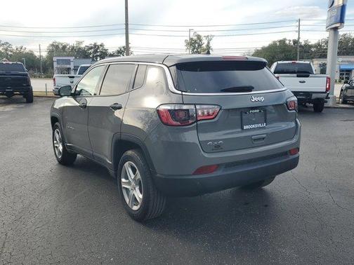2023 Jeep Compass Sport