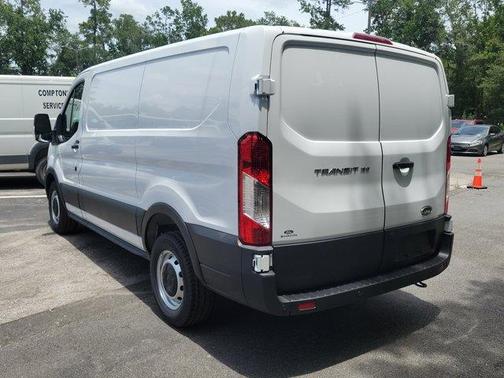 2025 Ford Transit-150