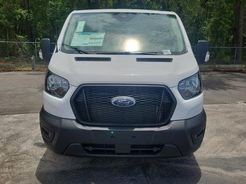 2025 Ford Transit-150