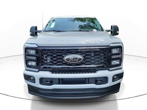 2025 Ford F-250 XLT