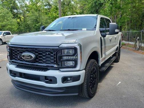 2025 Ford F-250 XLT