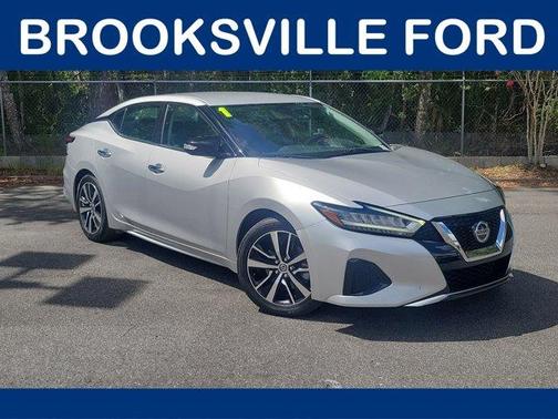 2021 Nissan Maxima SV