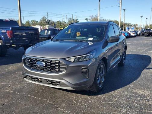 2024 Ford Escape ST-Line