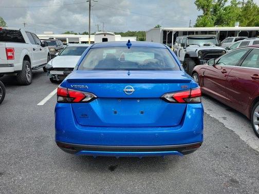 Electric Blue Metallic 2024 Nissan Versa 1.6 SR