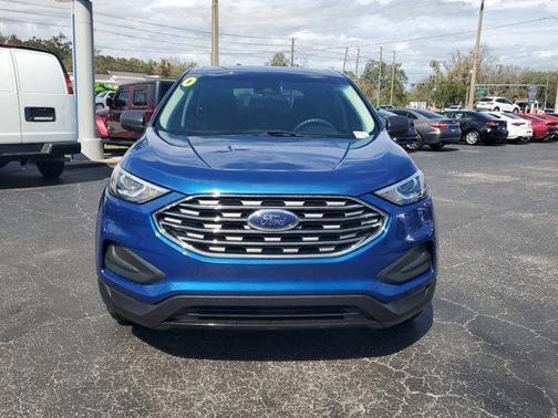 2020 Ford Edge SE