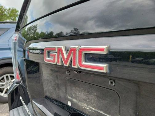 Onyx Black 2019 GMC Yukon XL SLT