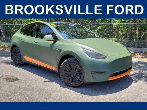 2024 Tesla Model Y Base