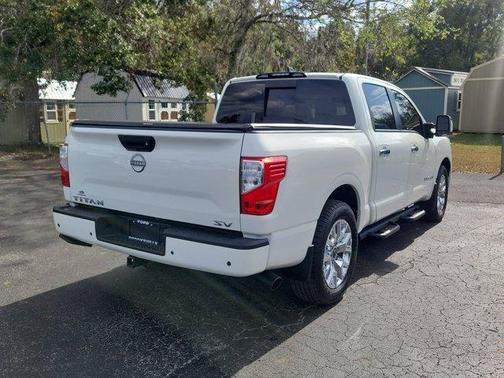 2024 Nissan Titan SV