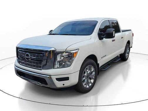2024 Nissan Titan SV