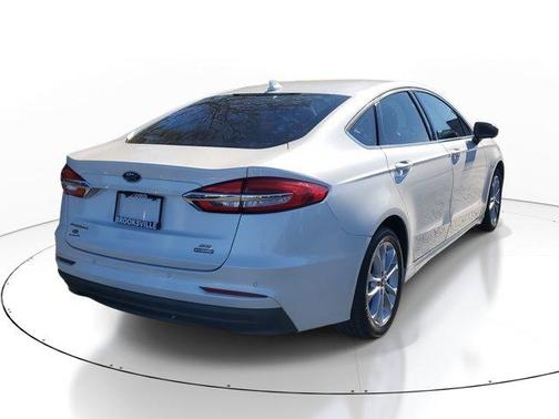 2020 Ford Fusion Hybrid SE