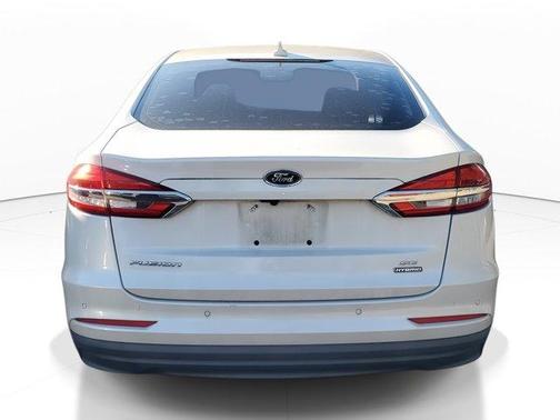 2020 Ford Fusion Hybrid SE