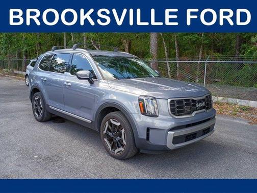 2023 Kia Telluride S