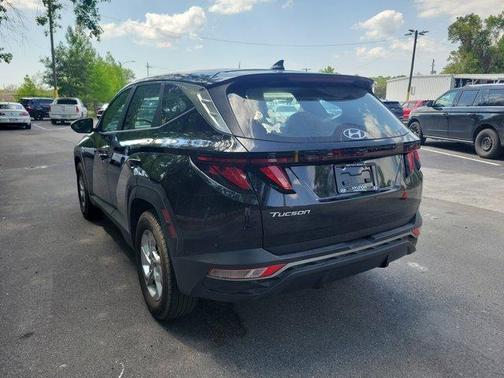 2024 Hyundai TUCSON SE