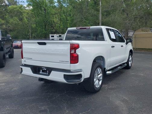 2025 Chevrolet Silverado 1500 Custom
