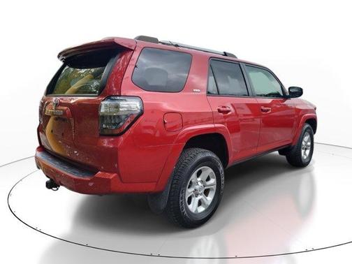 2022 Toyota 4Runner SR5