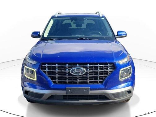 2022 Hyundai VENUE Limited