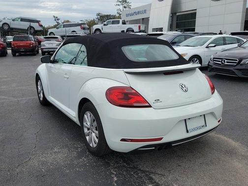 2018 Volkswagen Beetle 2.0T S