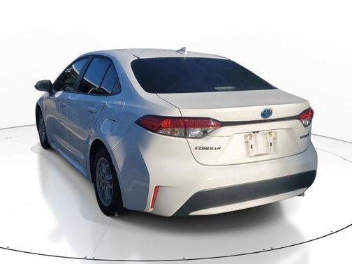 2022 Toyota Corolla Hybrid LE