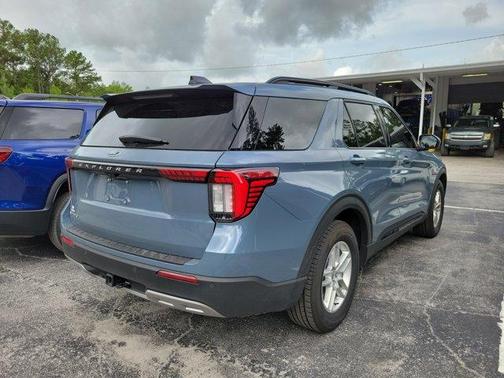 Vapor Blue Metallic 2026 Ford Explorer Active