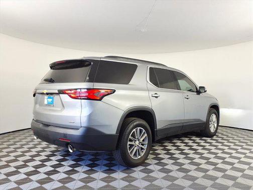 2024 Chevrolet Traverse LT Cloth
