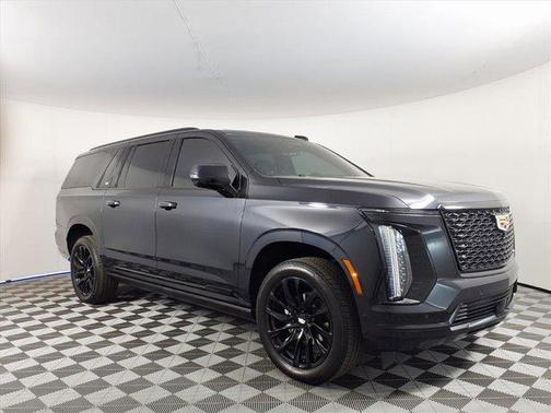 2025 Cadillac Escalade ESV Premium Luxury