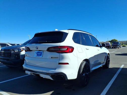 2021 BMW X5 M50i