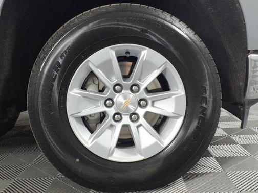 Slate Gray Metallic 2024 Chevrolet Silverado 1500 LT