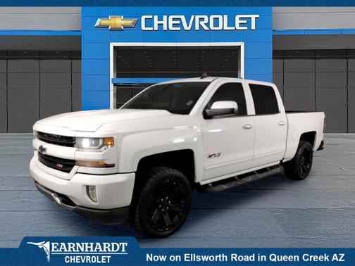 Summit White 2017 Chevrolet Silverado 1500 2LT