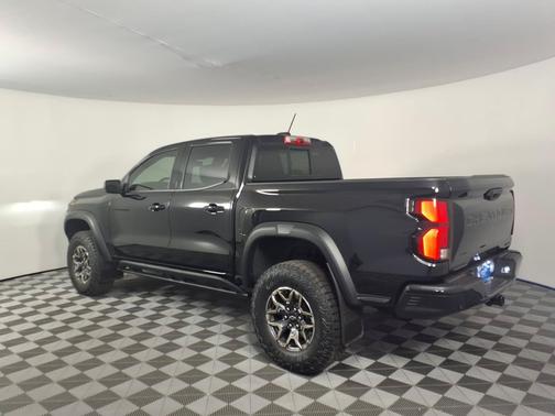 Black 2024 Chevrolet Colorado ZR2