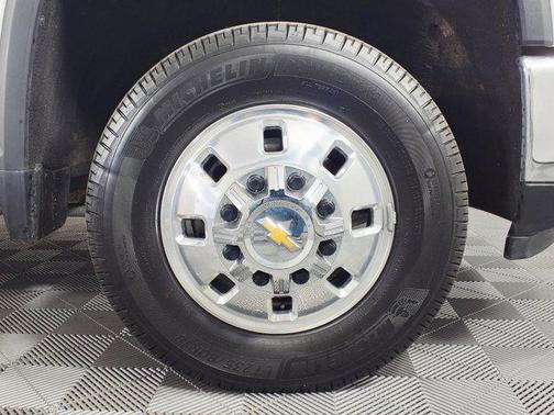 Summit White 2024 Chevrolet Silverado 3500 LTZ