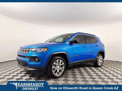 2024 Jeep Compass Latitude Lux