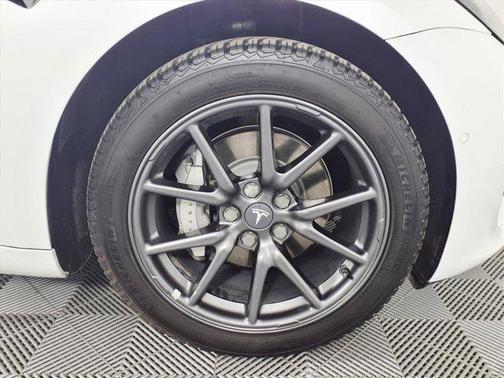 2018 Tesla Model 3 Standard