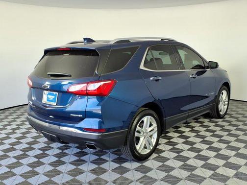 Pacific Blue Metallic 2019 Chevrolet Equinox Premier w/2LZ