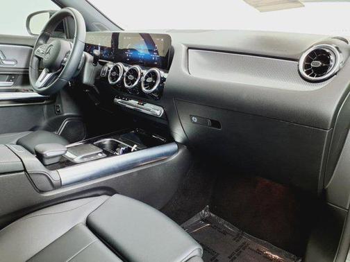 2023 Mercedes-Benz GLA 250 Base