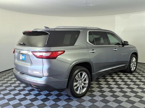 Satin Steel Metallic 2019 Chevrolet Traverse High Country