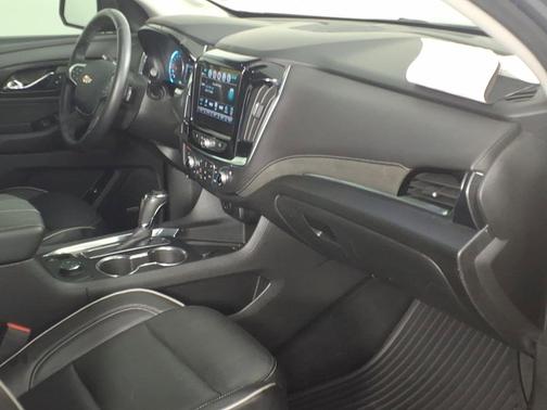 Satin Steel Metallic 2019 Chevrolet Traverse High Country