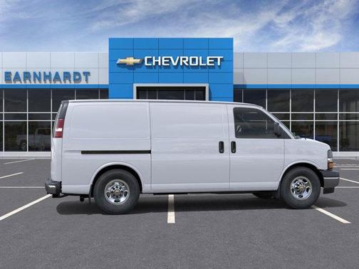 Summit White 2026 Chevrolet Express 2500 2500 Regular Wheelbase, WT, RWD