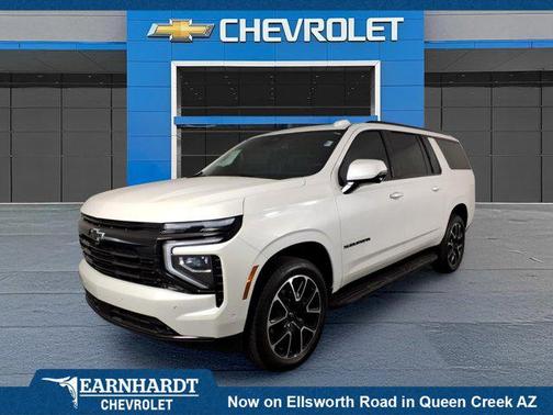 Iridescent Pearl Tricoat 2025 Chevrolet Suburban RST