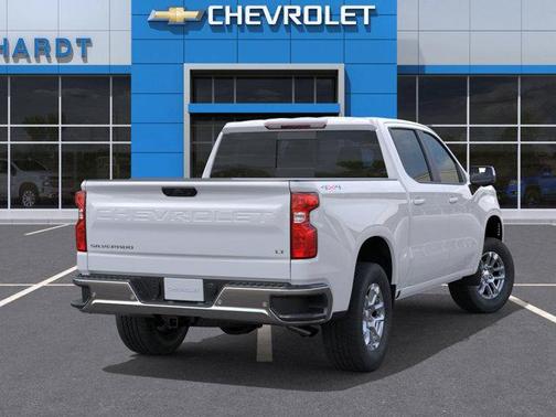 Summit White 2026 Chevrolet Silverado 1500 LT