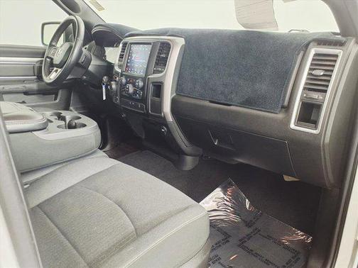 2021 RAM 1500 Classic Warlock Crew Cab 4x4 5'7' Box