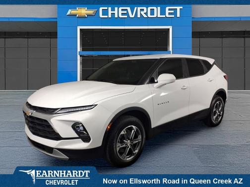 Summit White 2026 Chevrolet Blazer 2LT