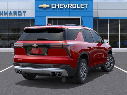 Radiant Red Tintcoat 2026 Chevrolet Traverse LT
