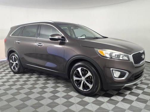 2016 Kia Sorento EX