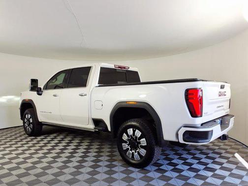 2024 GMC Sierra 3500 Denali