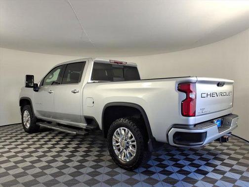 2022 Chevrolet Silverado 2500 High Country