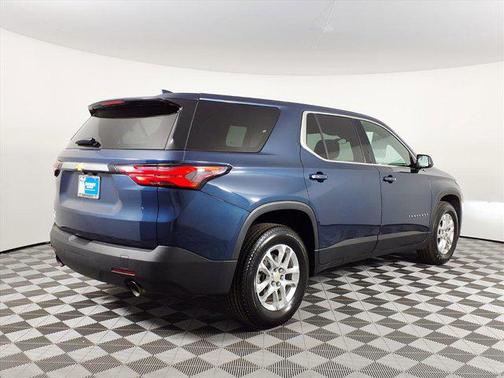 2022 Chevrolet Traverse LS