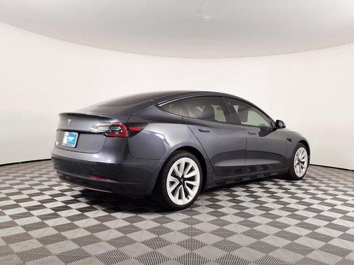 2022 Tesla Model 3 Standard Range