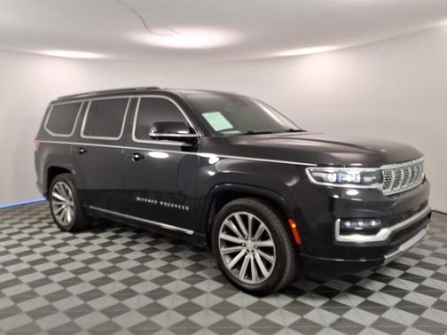 Diamond Black Crystal Pearlcoat 2022 Jeep Grand Wagoneer Series I 4x4